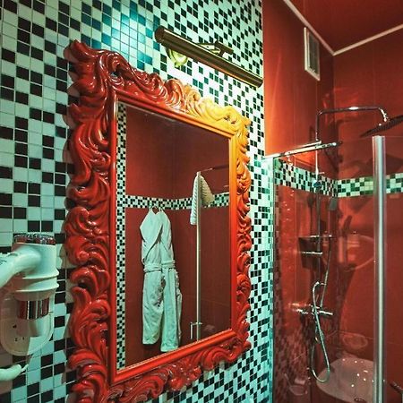 Готель Ангел на Великій Кільцевій Sofiivska Borshchahivka Экстерьер фото